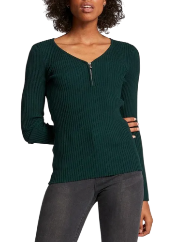 Фото Пуловер в рубчик женский