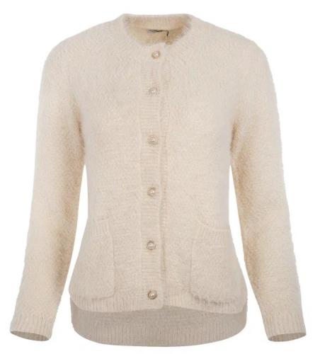 Фото Кардиган на пуговицах женский