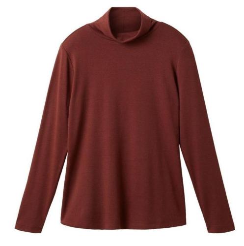 Фото Водолазка приталенного кроя женская