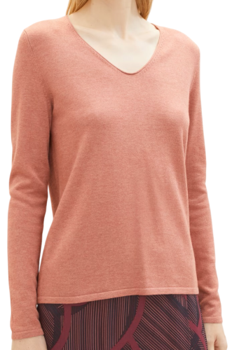 Фото Пуловер однотонный женский