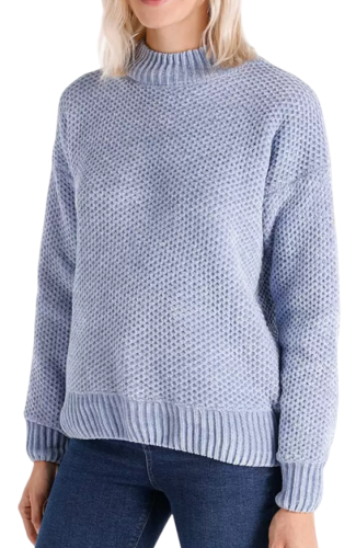 Фото Свитер фактурной вязки женский