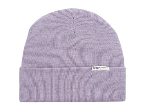 Фото Шапка с логотипом женская