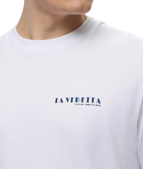 Футболка с принтом на спине мужская / Белый / 46