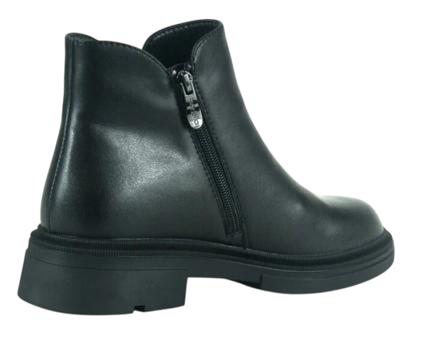 Ботинки кожаные женские / Черный / 38