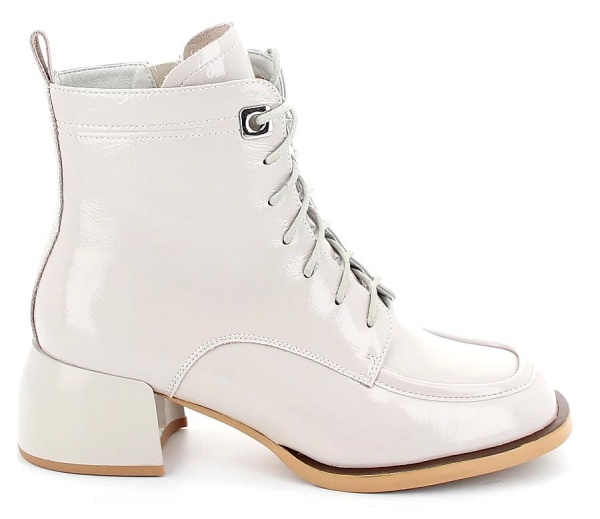 Ботильоны кожаные женские / Молочный / 36
