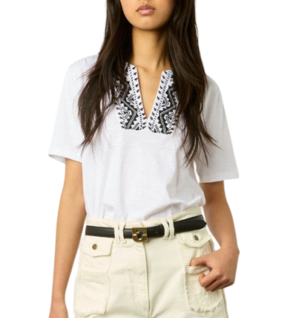 Футболка с вышивкой женская / Молочный / 42