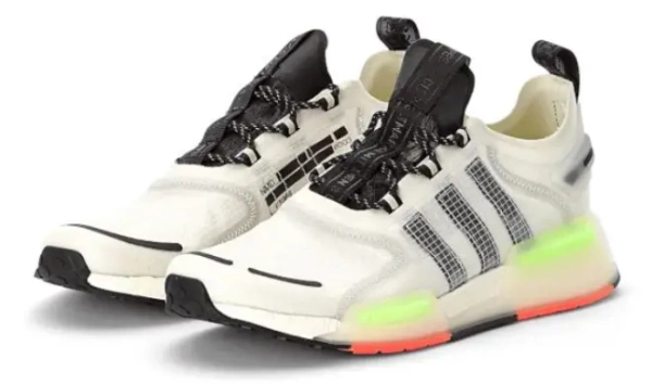 Кроссовки NMD_V3 мужские / Белый / 40.5