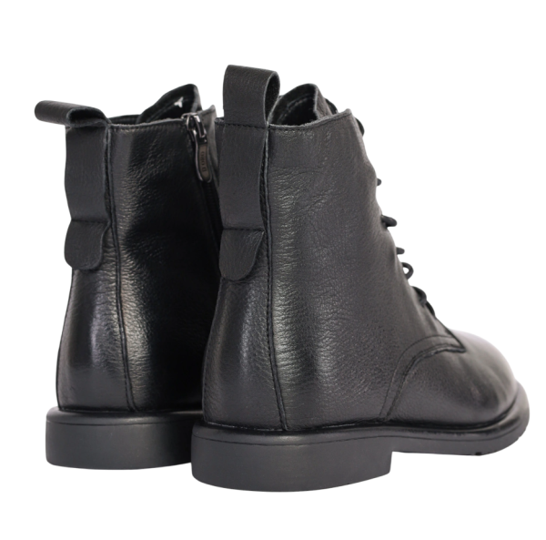 Ботинки кожаные женские / Черный / 37