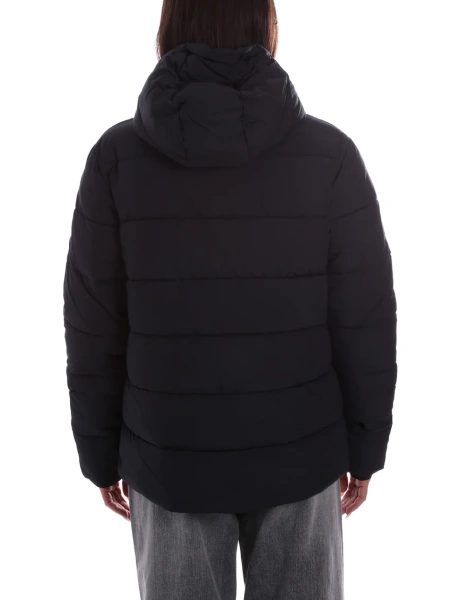 Женский пуховик / Черный / 44