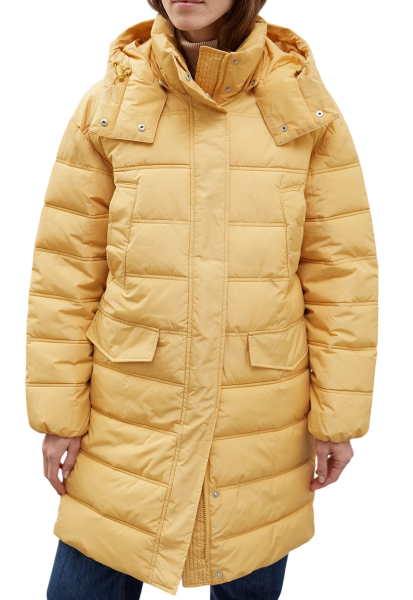 Утепленное пальто силуэта oversize / Желтый / 50