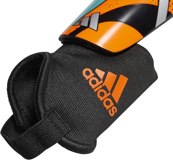 Фото Щитки для футбола мужские