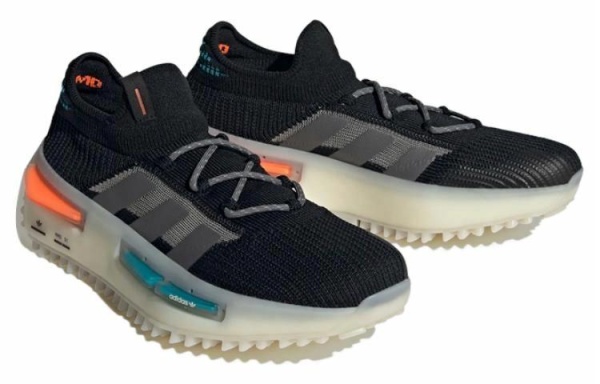 Кроссовки повседневные мужские / Черный / 40.5