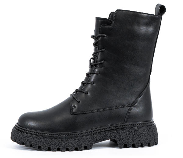 Ботинки кожаные женские / Черный / 38