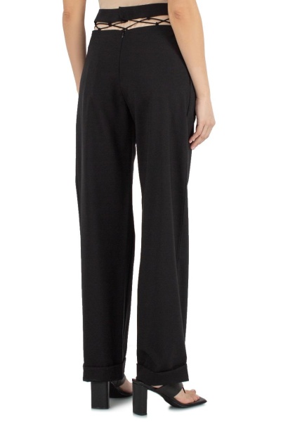 Брюки женские из костюмной шерсти / Черный / 46