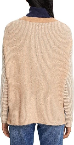 Свитер фактурной вязки женский / Бежевый / 44